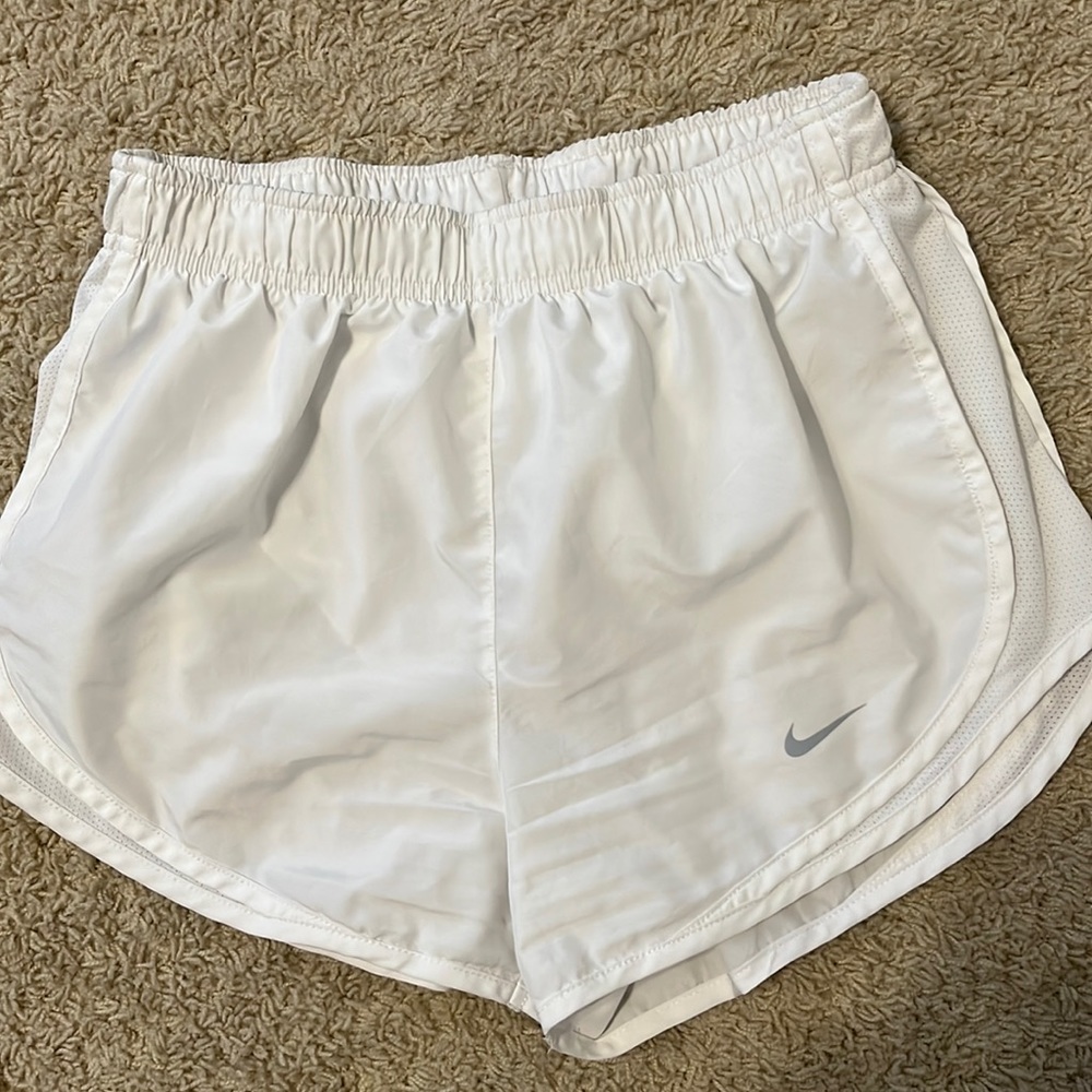 White nike running shorts
